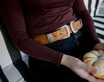 Tan VIVA double buckle belt
