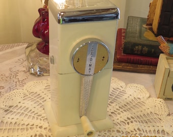 1950s Rival Ice-O-Mat, Vintage Barware, Hand Turned Ice Crusher, Two Settings, Wall Mountable, White