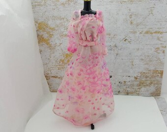 Barbie 1978 Kissing Barbie Dress fashions Outfit 11 inch doll