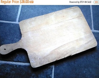 ON SALE Vintage. Cutting board, wooden board, old wooden board, chopping board,