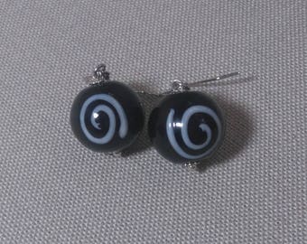 Earrings round glass beads Black opaque and white spiral