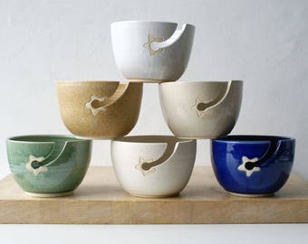 Choose your colour - Stoneware pottery yarn bowl with little star hook