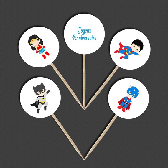 20 Décorations Comestibles Pour Cupcakes - Guimauves (Gaufres) Debout Super-Héros Et Fées - Marque LARRYROO