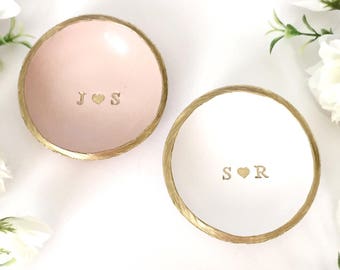 Personalized Ring Dish / Initials and Heart / Gifts for Her / Engagement Gift / Wedding Gift / Bridesmaids Gift / Personalized Jewelry Dish