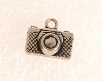 Vintage Silver Camera Charm SLR Camera Pendant Fob