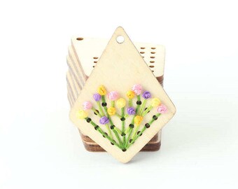 Geometric Cross Stitch Blank Cross stitch Pendant Blank Wooden Cross Stitch Diamond Pendant DIY Jewellery Embroidery Necklace Needlepoint