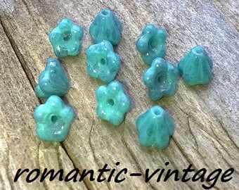 10 pearls 6 * 4mm turquoise flower