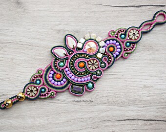Soutache freeform bracelet. Unique handmade soutache jewelry.