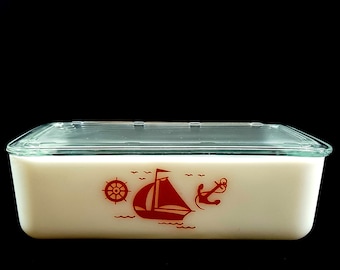 Vintage MCKEE GLASS Sailboat Refrigerator Dish Lid Sailboat Dish McKee Glass McKee Fridge Mid Century Sailor Beach Lake Ocean Sea Nautical