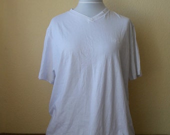 Vintage Hugo Boss Shirt, Hugo Boss Tshirt, White tshirt, Simple white tshirt, Mens Tshirt, Hugo Boss top, Size XL
