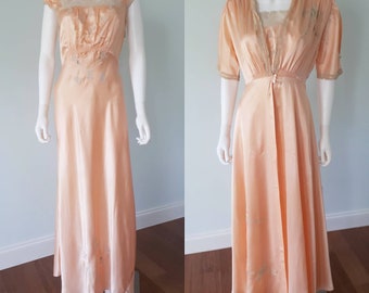 Vintage 1940s Liquid Peach Satin Peignoir Robe Night Dress 40s Honeymoon Boudoir Set