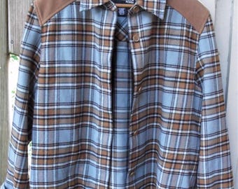 Flannel Jacket/ Cowgirl Chic/ Petite Large Shirt/ Faux Leather Trim/ Western Jacket/ Retro Flannels/ Shabbyfab Funwear