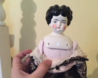 Mark Farmer Flat Top China Doll, 16 1/2"