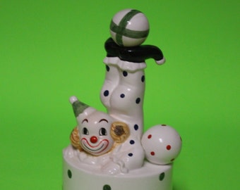 Clown music box - Polka dotted Musical Clown - Mary Poppins song - Chim-Chim Cherree