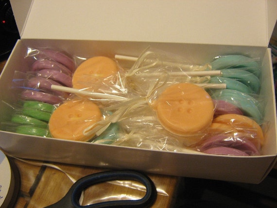 Cute as a Button Lollipops - One dozen