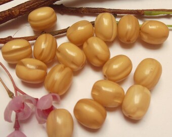 set of 8 olive beige plastic beads