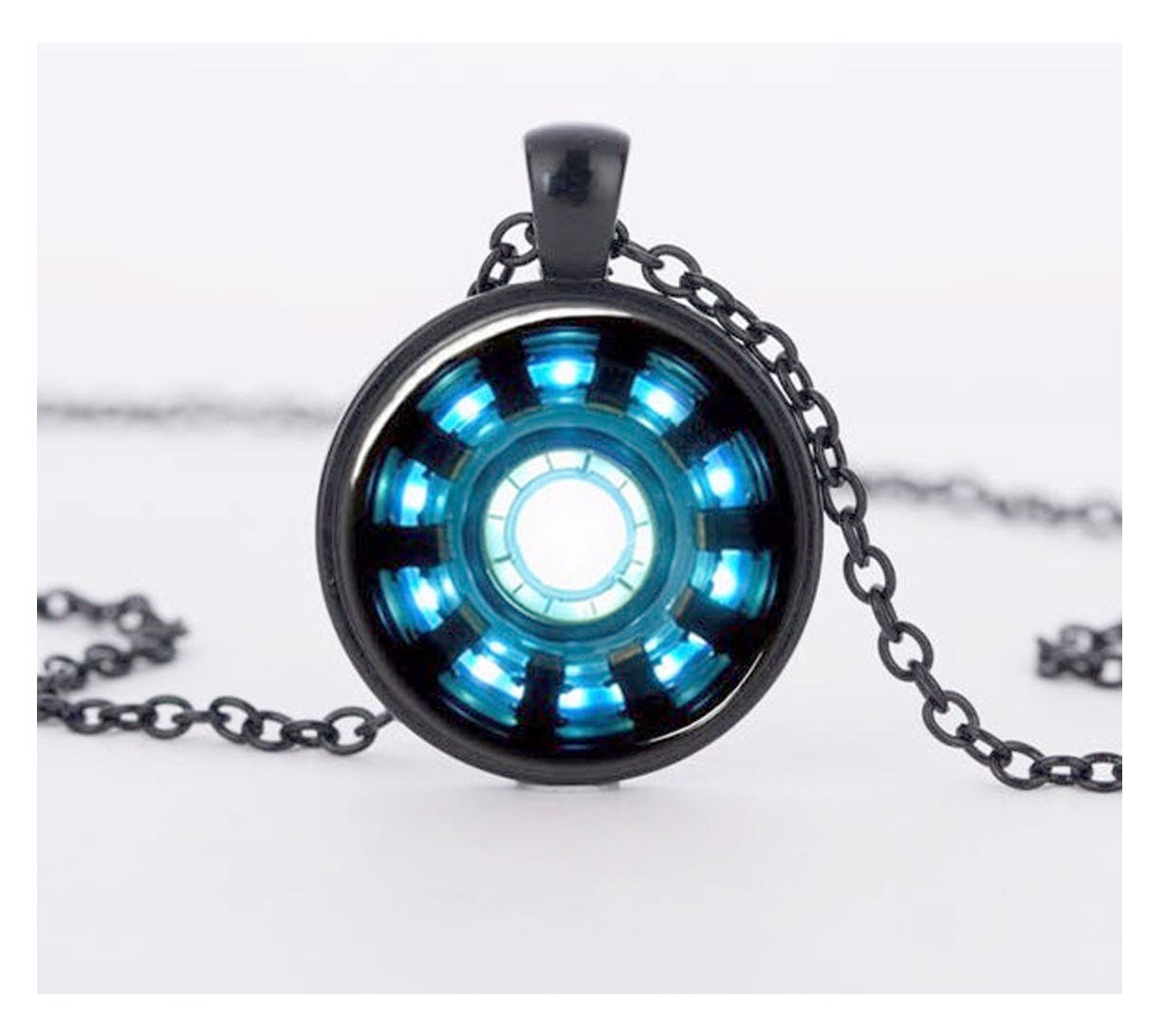 Iron Man Arc Reactor Necklace Jewelry Resin Art Pendant in