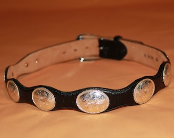 Vintage 1980s / 1990s JUSTIN Black Leather "Top Grain Cowhide" Belt with Silver Metal Buckle Made in USA Men's Size 34
