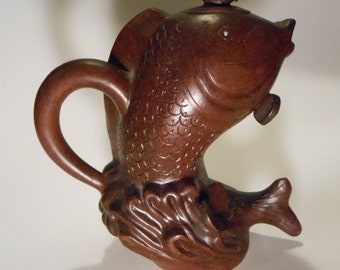 OLD CHINESE POTTERY