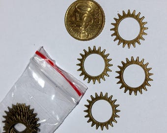Set of 12 gears of 22mm, gold charms