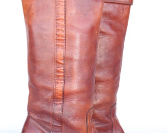 Beautiful vintage Black Tag Frye cuffed boho leather campus riding boots 7.5 B