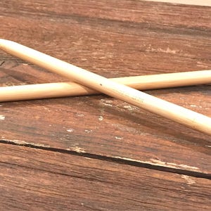 Size 17 wooden knitting needles, 20mm