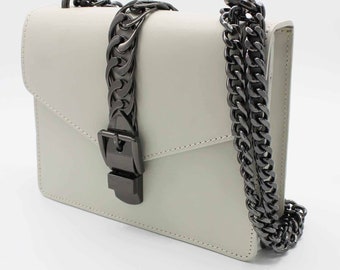 Modamoda De Italian Leather Women's Shoulder Bag - T160 Model, Multiple Compartments