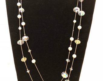 VCLM beaded necklace