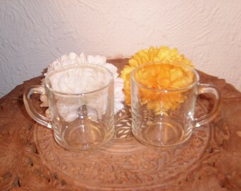 2 Vintage Pyrex clear glass Mugs