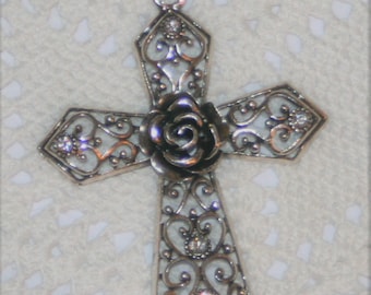 Light Catching Swirled Hearts Filigreed Rose Accented White Rhinestone Pectoral Cross Pendant Necklace