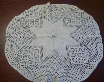 Beautiful Hand Crocheted Antique White Doily, 22 Inch Diameter (DD)