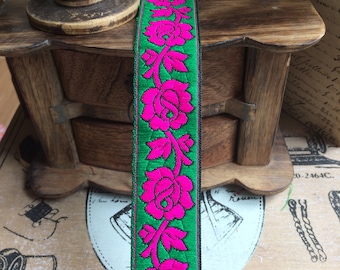 Roses 3 cm guilande Jacquard Ribbon