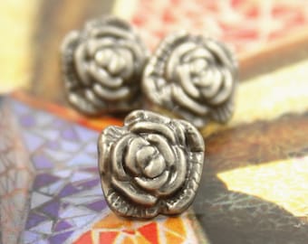 Metal Buttons - Camellia Metal Buttons , Gray Silver Color , Shank , 0.43 inch , 10 pcs