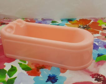 Plasco Tub Toy Dollhouse Traditional Style 1944 bathroom pink