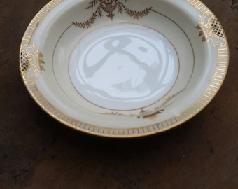 Goldier Pattern by Noritake, Small Bowl, 1930s. 5 1/2 Inch Diameter.