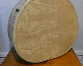 Vintage Samsonite Suitcase - light brown, round