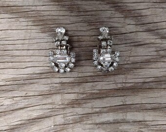 Vintage Costume Jewelry Clip-on Earrings