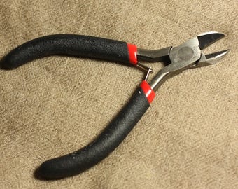 11 cm steel wire cutters
