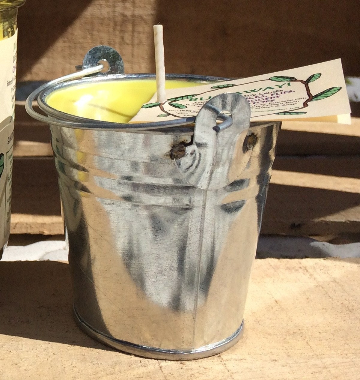 BUG AWAY Aromatherapy Soy CandleRepels Chiggers Gnats