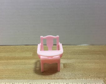 Dollhouse furniture Renwal vintage plastic potty chair