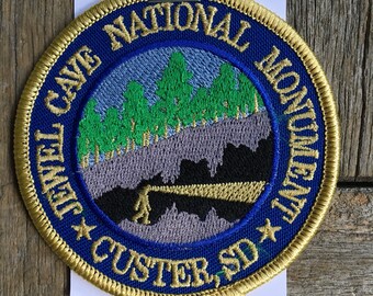 ONLY ONE! Jewel Cave National Monument, Custer, South Dakota Vintage Souvenir Travel Patch