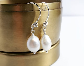 Pearl earrings - Ivory Freshwater Baroque Pearls