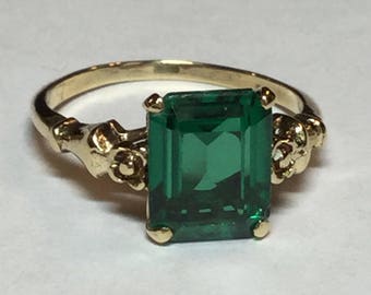 Vintage Mid Century 10k Yellow Gold Simulated Emerald Statement Ring Size 7