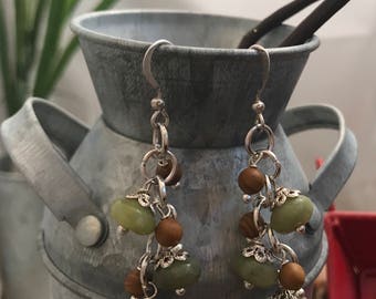 Handmade green and brown cluster drop earrings #18feb903