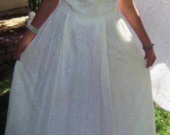 Elara vintage lace dress main image 0