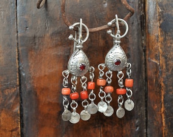 FREE SHIPPING. Handmade Silver and old Coral Earrings. Vintage Berber earrings. Unique piece. Moroccan, ethnic fibulae. Tribal jewellery