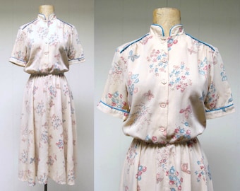 Vintage 1970s Dress / 70s Beige Butterfly Floral Print Day Dress / Small
