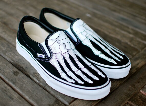 vans slip on on feet vans slip on on feet