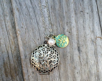 Locket and Charm Necklace, Locket Necklace, Wedding Necklace, Gifts for her, Bridal Jewelry, Bridesmaid Gift, Mother of the Bride