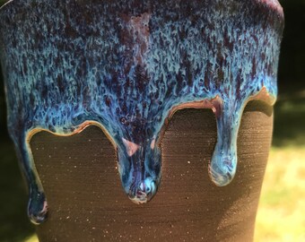 Drippy succulent planter